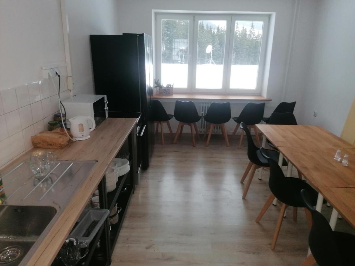 Chata - Dom Horskej Sluzby Jasna Demänovská Dolina Exterior foto